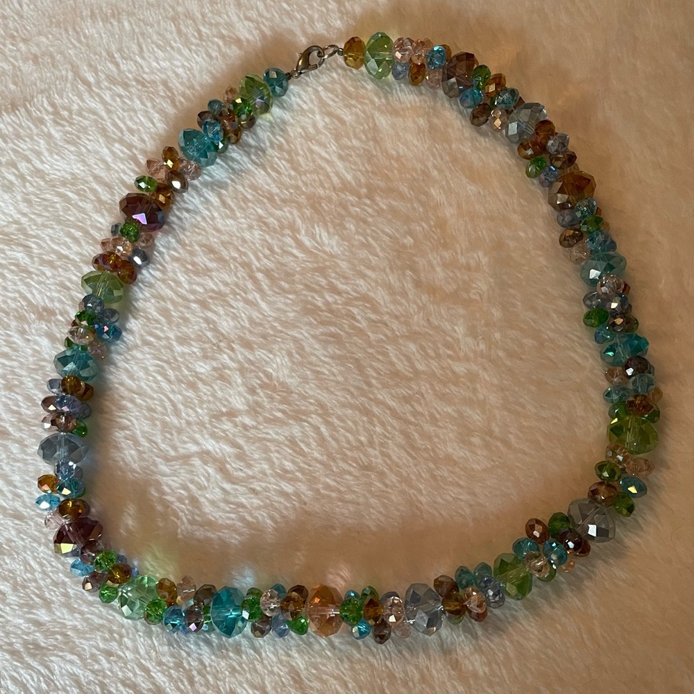 Elegant Multicolour Crystal Necklace
